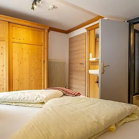Mara's Little Boutique Sleepover - Budget 3* Kaprun