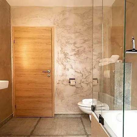 Mara's Little Boutique Sleepover - Budget Guest house 3*