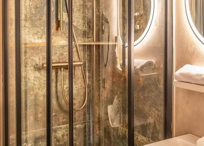 Mara's Little Boutique Sleepover - Budget 卡普伦