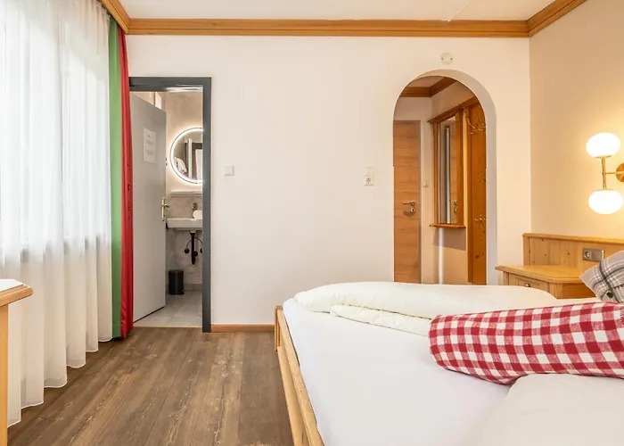 Mara's Little Boutique Sleepover - Budget 招待所 3*