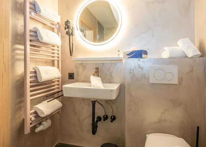 Mara's Little Boutique Sleepover - Budget 招待所