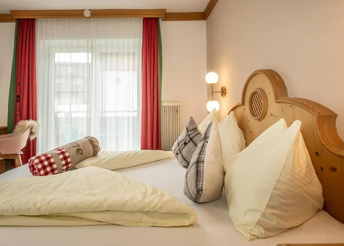 Mara's Little Boutique Sleepover - Budget 3* 卡普伦