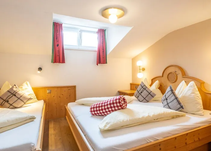 Mara's Little Boutique Sleepover - Budget 卡普伦